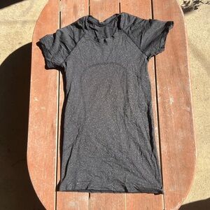lululemon swiftly tech short sleeve shirt black and silver sparkly